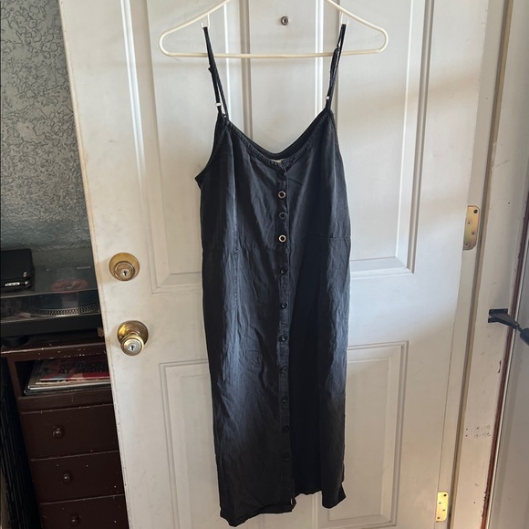 Black Button-Down Midi Dress - Picture 1 of 5